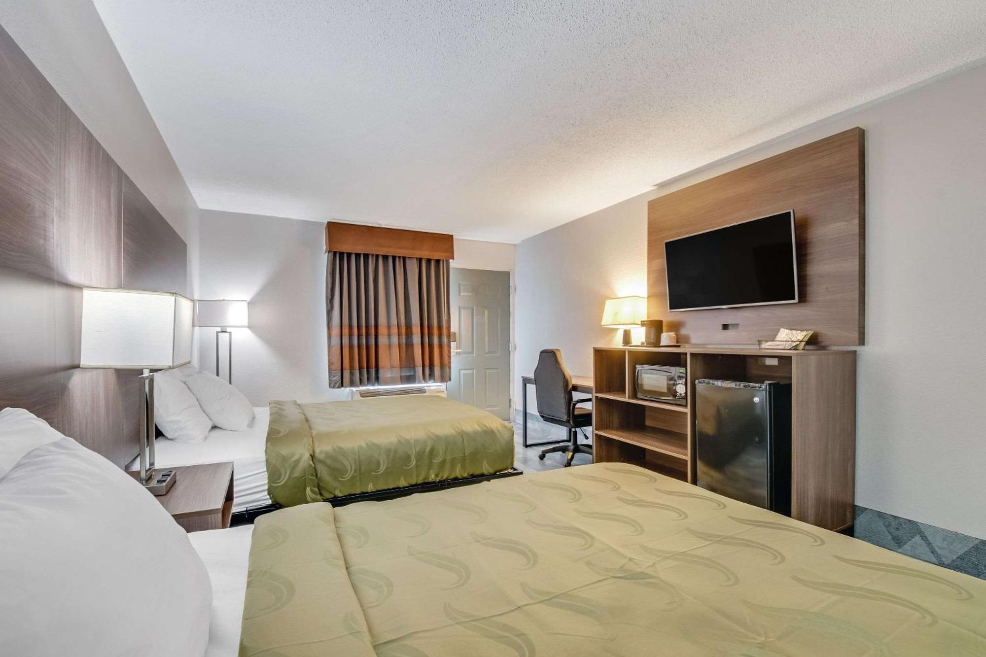 Quality Inn Dalton Ngoại thất bức ảnh