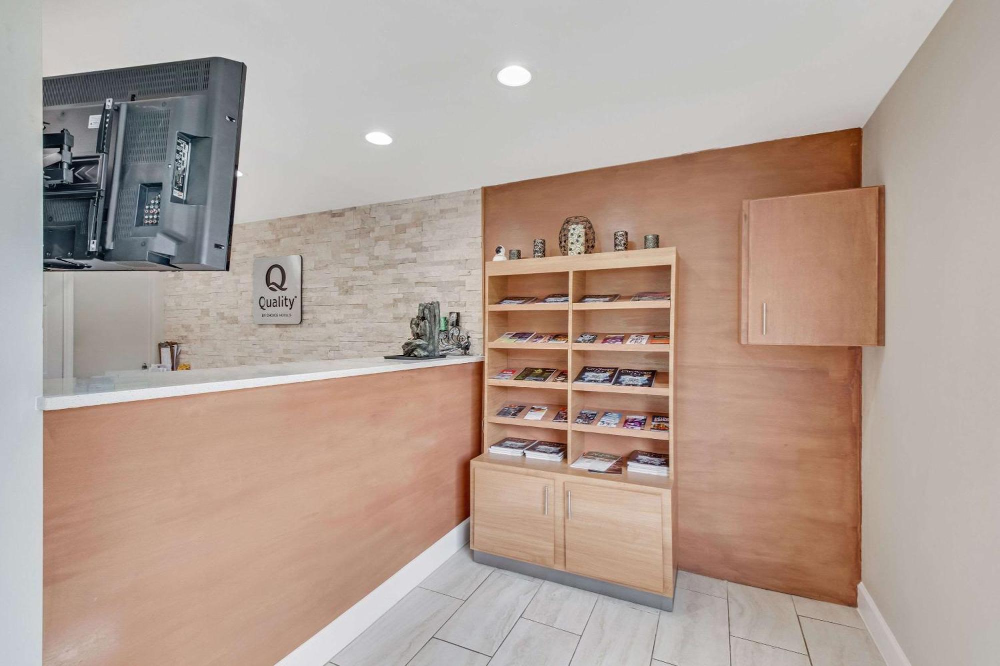 Quality Inn Dalton Ngoại thất bức ảnh